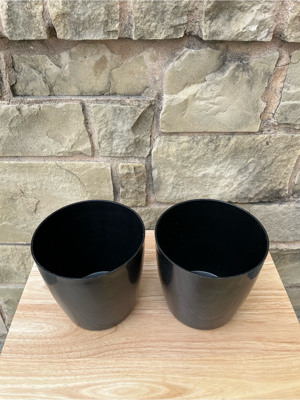 Set of 2 Black Plastic Plant Pot Covers